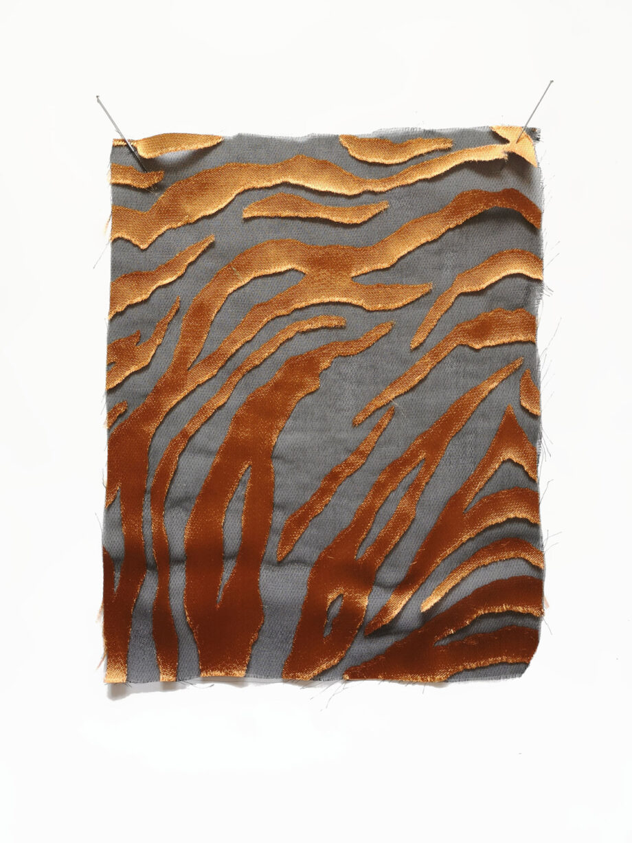 Nuances Fabrics Tissu E3457 Malaké Caramel 2.jpg