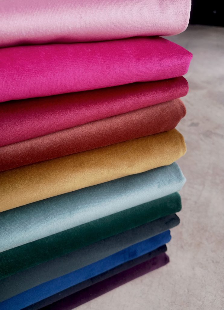 Coupon De Tissu Velours à Carreaux, Neuf, Pour Couture Ou Décoration