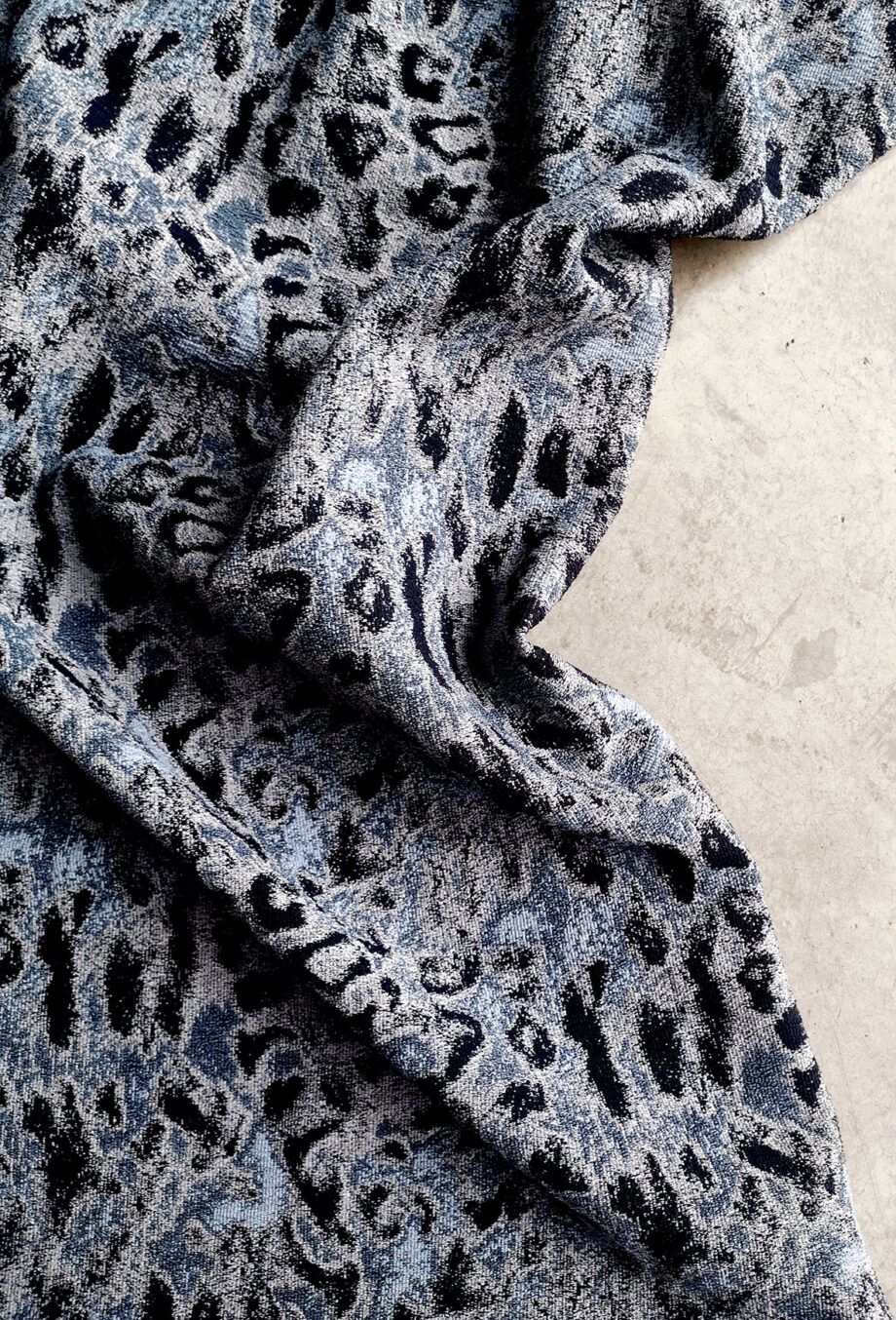 Assia 22 Blue3