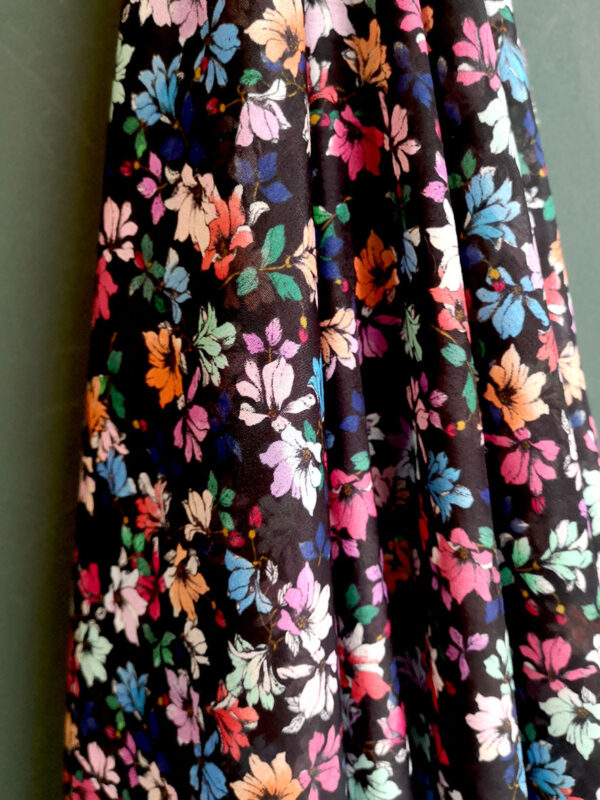 Lisbeth 22 Tissu Soie Coton Tissu ImprimÉ Motif Fleurs Tissu ColorÉ Pic2