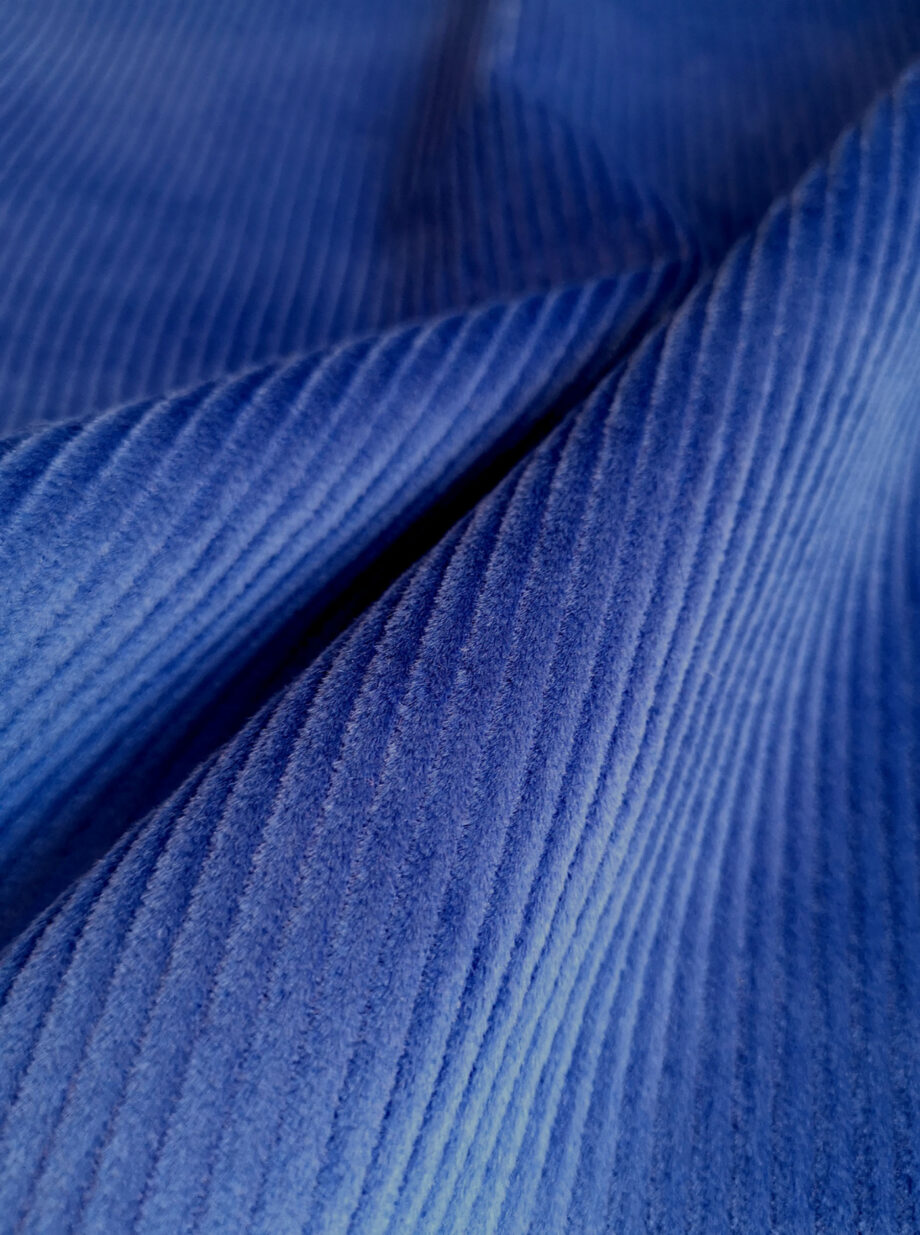 Anita 23 Col Bleu Royal Pic5