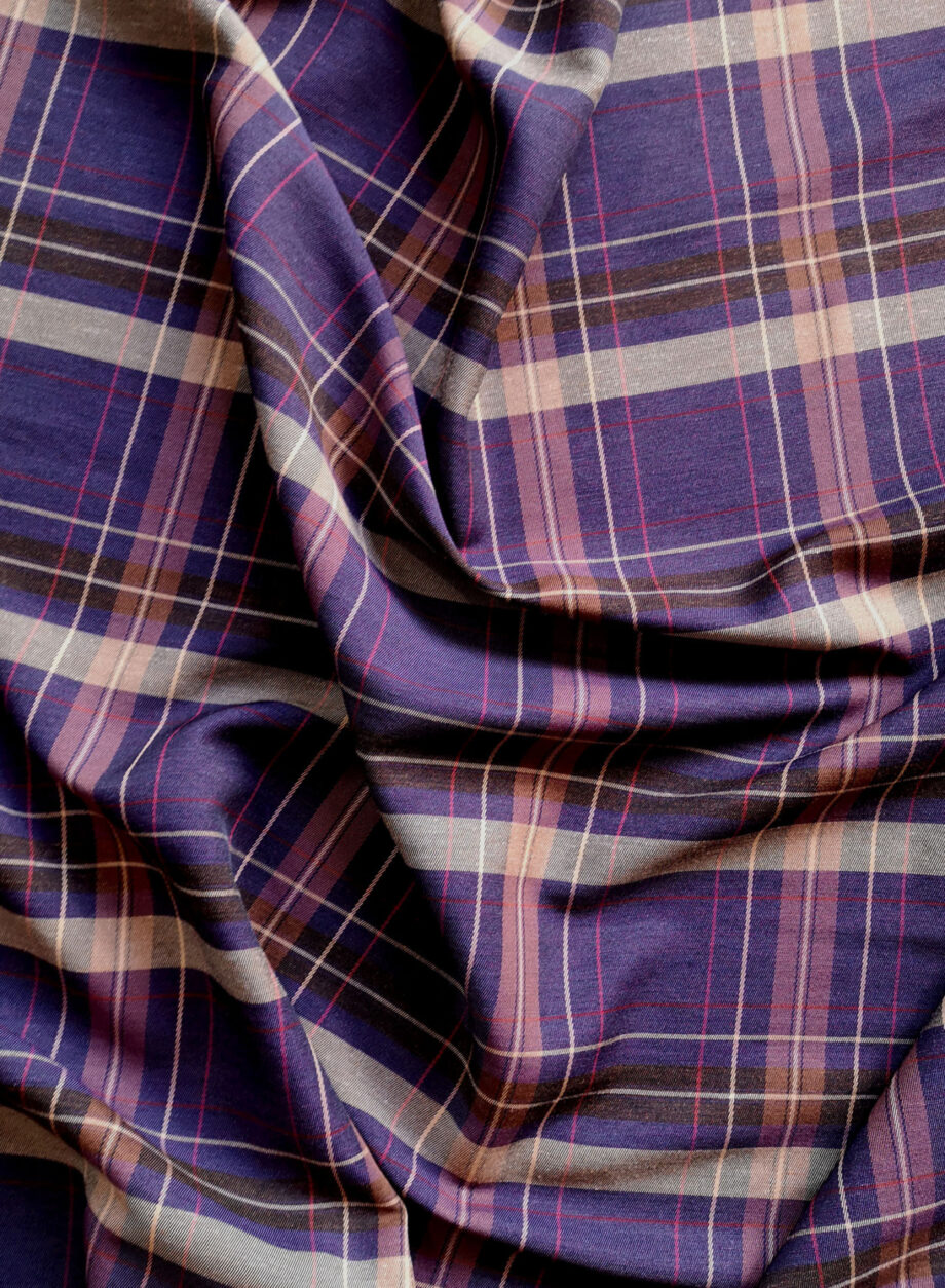 Luce 23 Col Purple Pic1