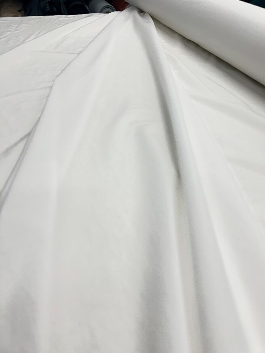 Tissu Toile Parachute Polyester Blanc Madison.jpg3