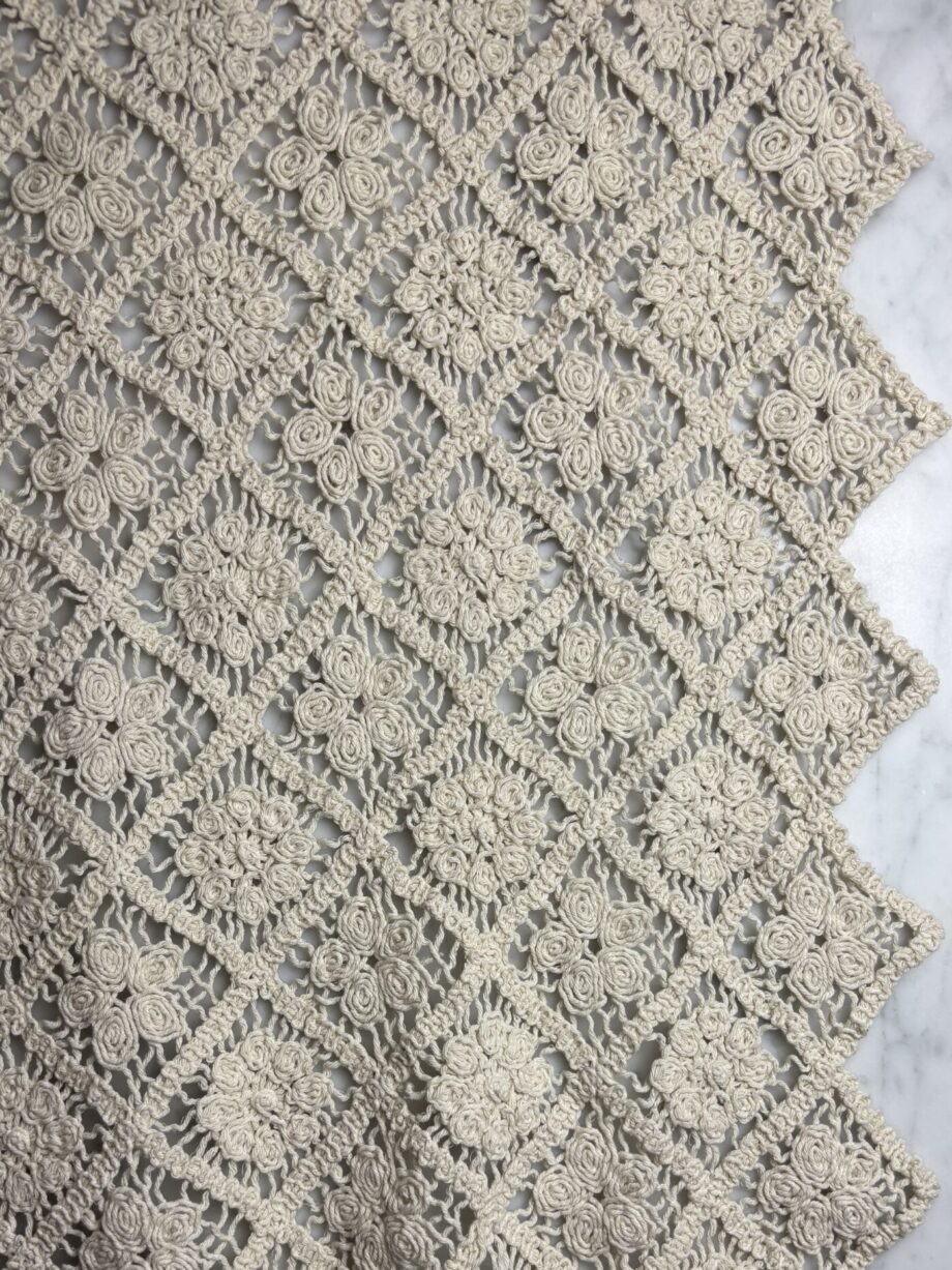 tissu guipure de coton crochet écru jasmine tissus au mètre nuances fabrics