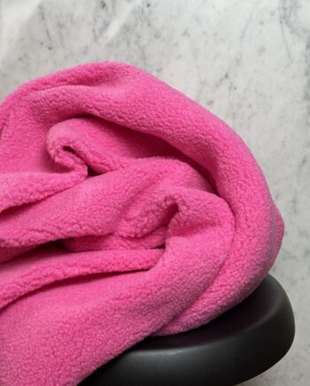 tissu sherpa effet mouton céline fushia tissu au mètre nuances fabrics