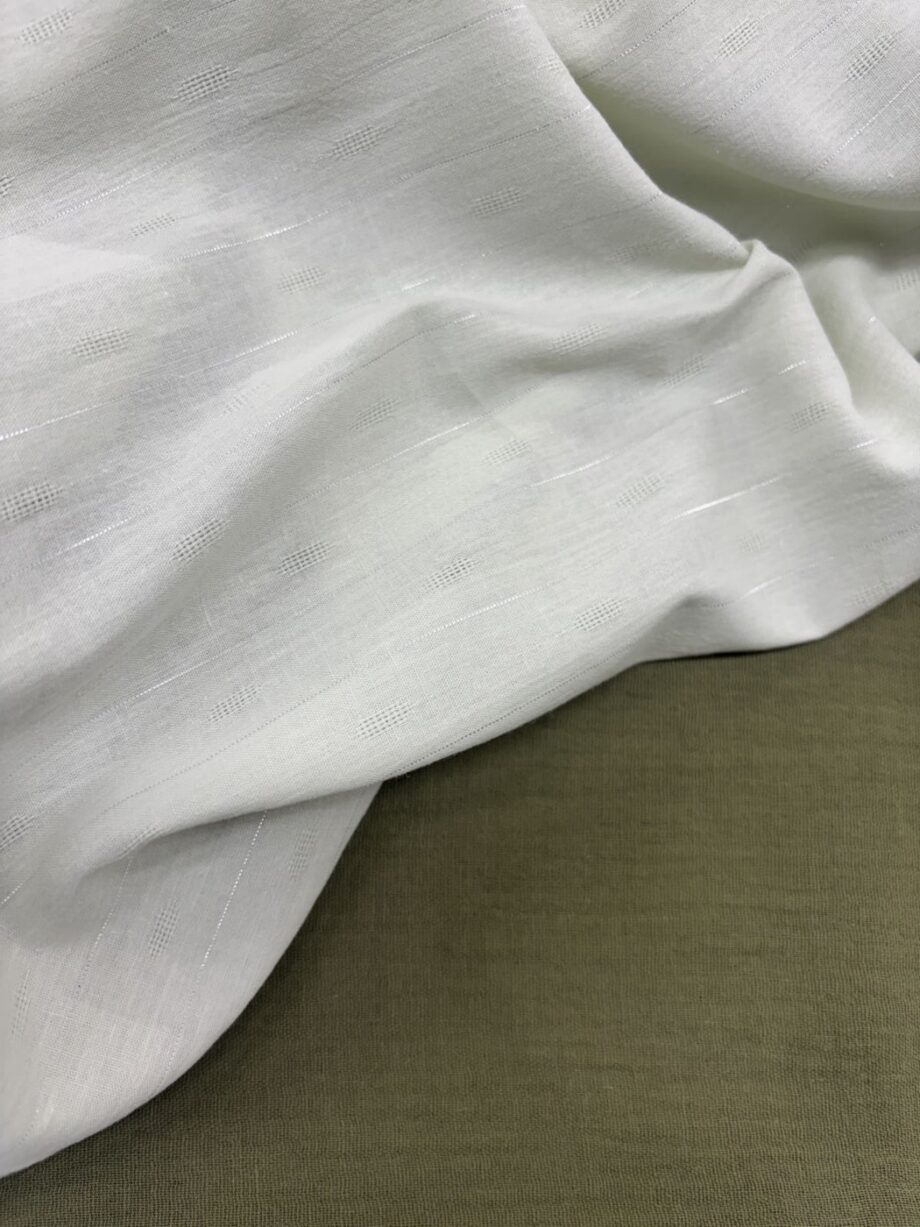 coupon jacquard fil argent coloris vert nil nuances fabrics