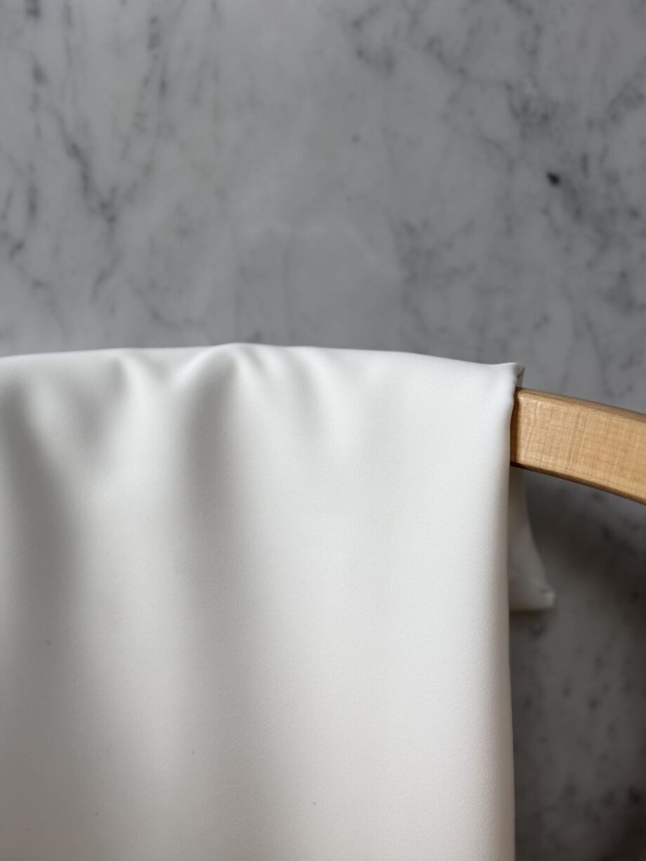 box ivoire crêpe lin coton tissu au mètre nuances fabrics