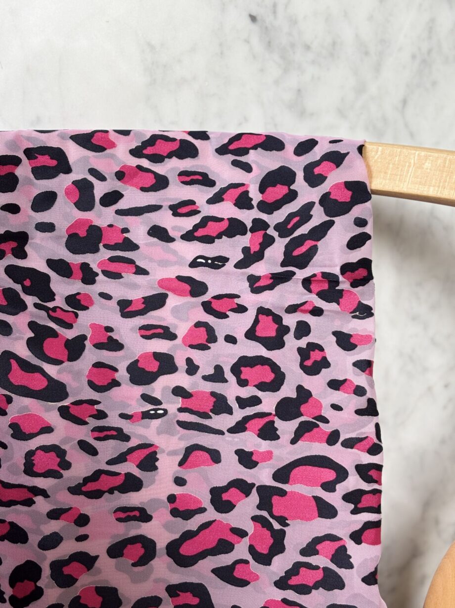 box fushia graou sherpa et soie viscose tissu au mètre nuances fabrics