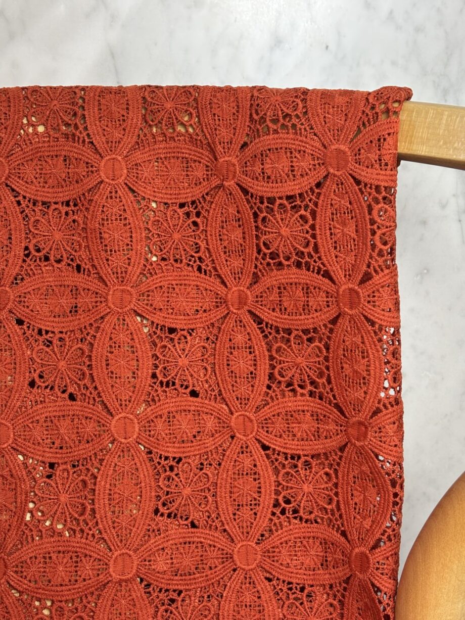 tissu dentelle guipure festonné rouille tissus au mètre nuances fabrics