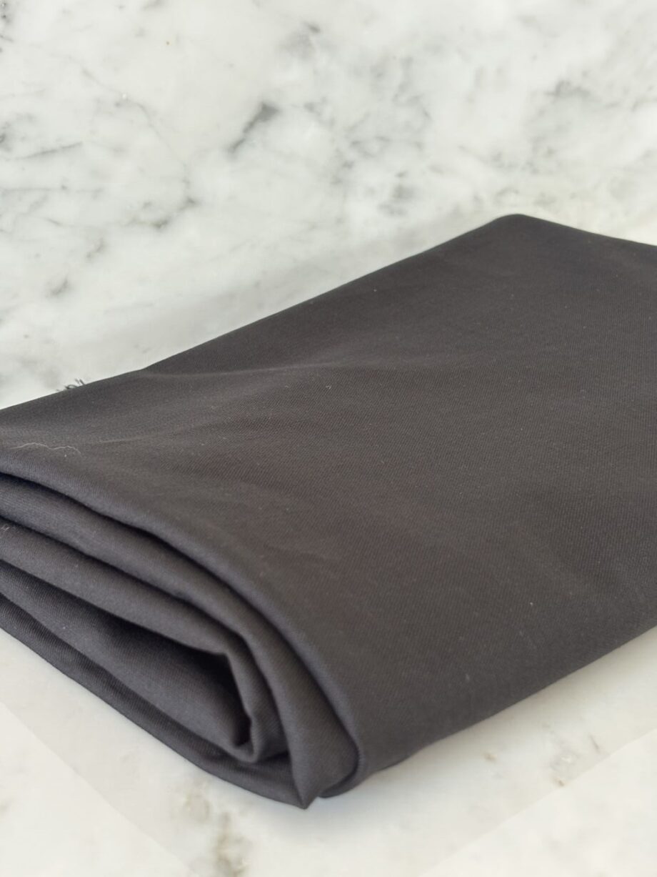 tissu gabardine coton stretch noir alta tissus au mètre nuances fabrics