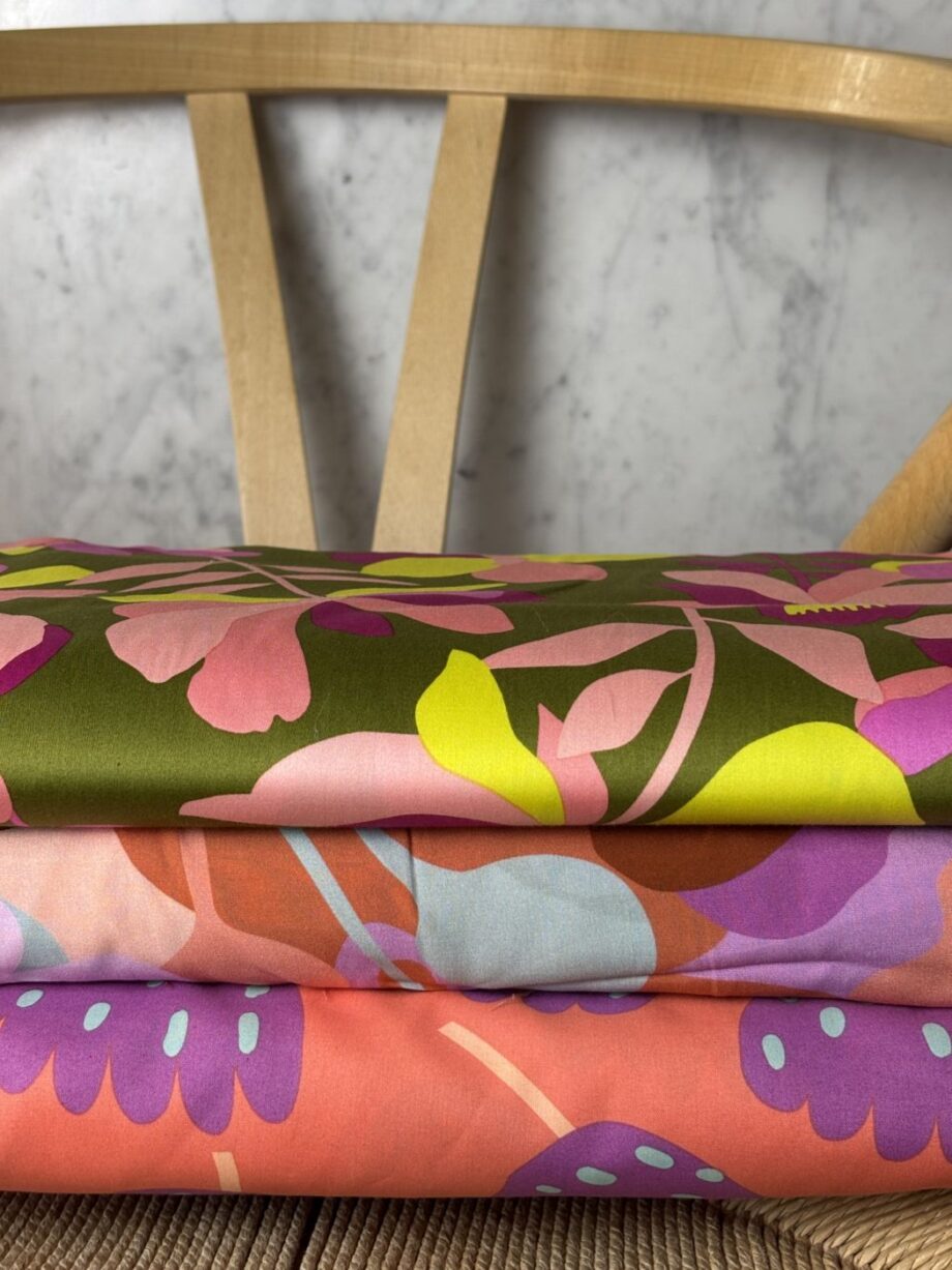 tissu imprimé satin de coton ava design nerida hensen tissus au mètre nuances fabrics