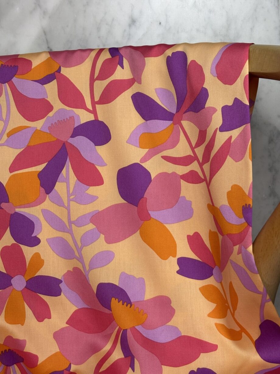 tissu imprimé satin de coton ava design nerida hensen tissus au mètre nuances fabrics