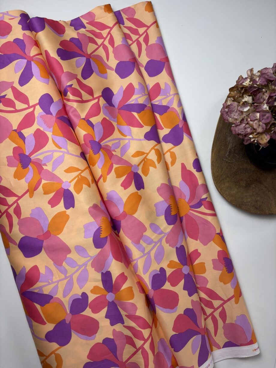 tissu imprimé satin de coton ava design nerida hensen tissus au mètre nuances fabrics
