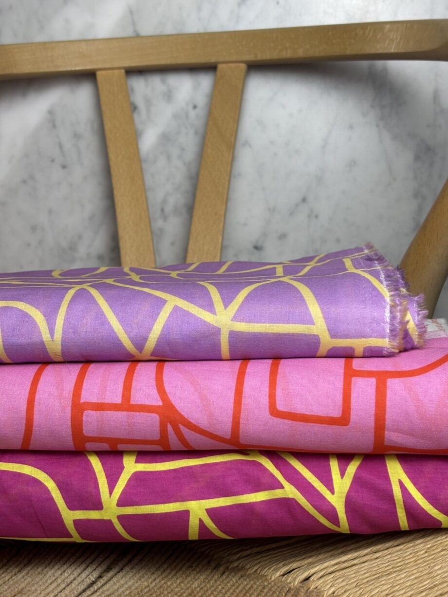 tissu imprimé voile de coton nerida hansen rose ella tissus au mètre nuances fabrics