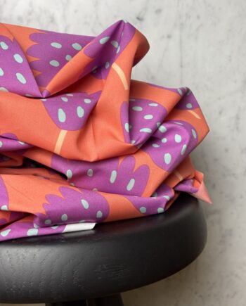 tissu imprimé popeline de coton corail luna design nerida hansen tissus au mètre nuances fabrics