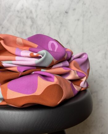 tissu imprime viscose lenzing ecovero design nerida hansen coloris brown tissus au mètre nuances fabrics