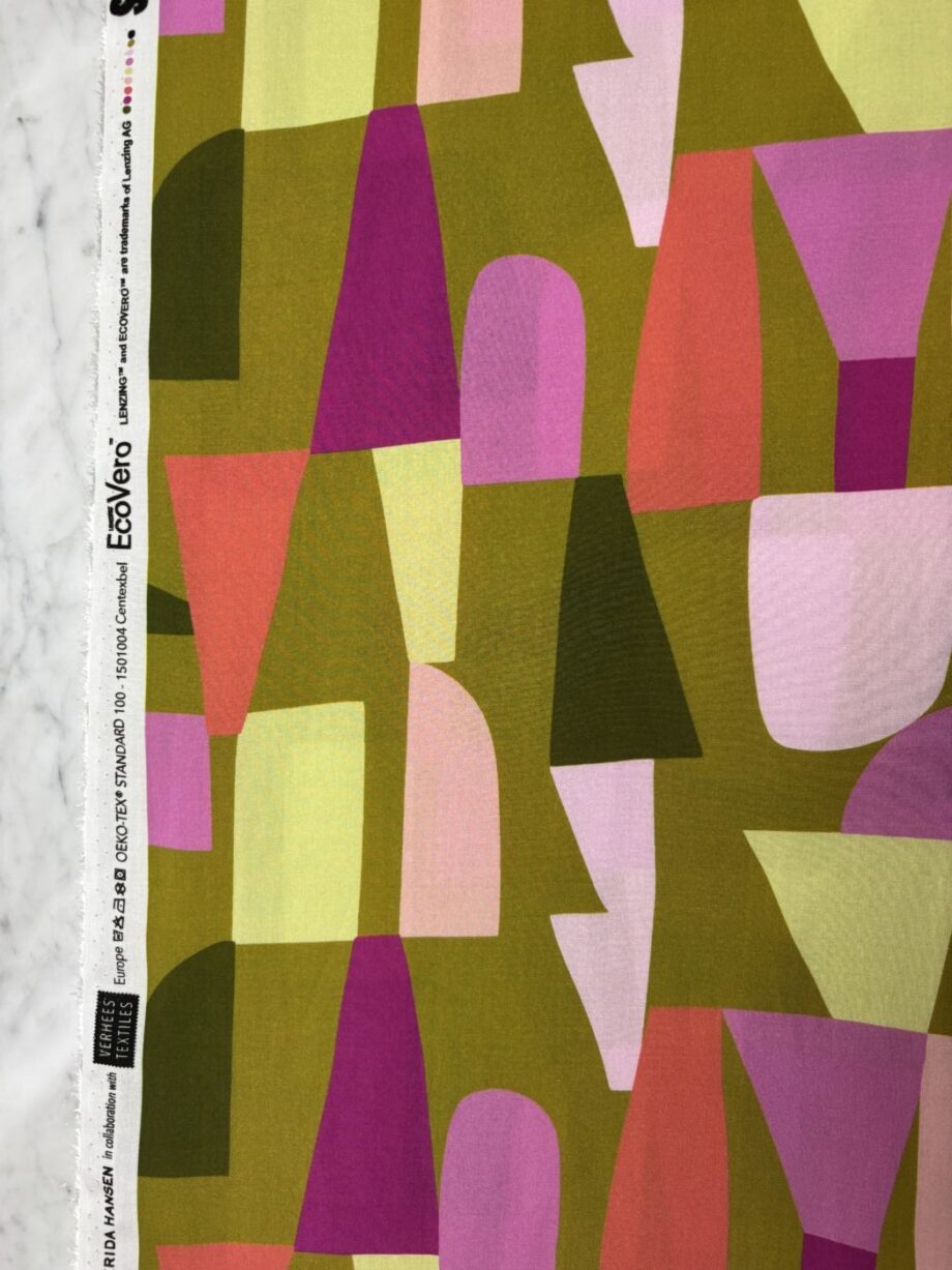 tissu imprimé nerida hansen viscose lenzing ecovero moss green tissus au mètre nuances fabrics