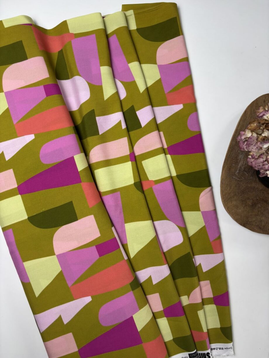 tissu imprimé nerida hansen viscose lenzing ecovero moss green tissus au mètre nuances fabrics