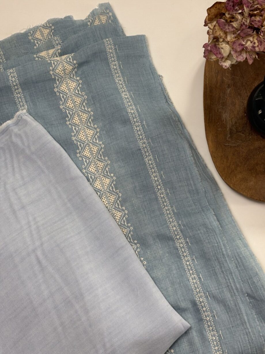 tissu broderie anglaise coton chambray bleu tissus au mètre nuances fabrics
