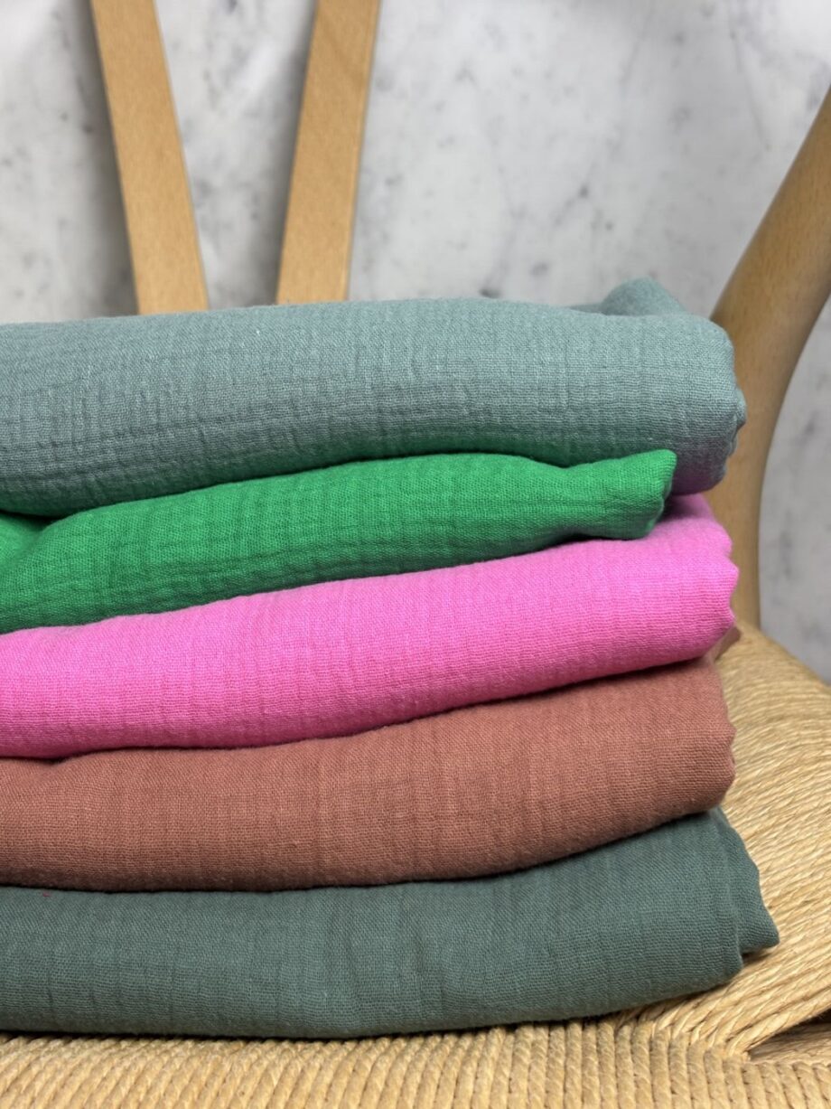box coupon 2 mètres double gaze de coton vert sauge tissus au mètre nuances fabrics