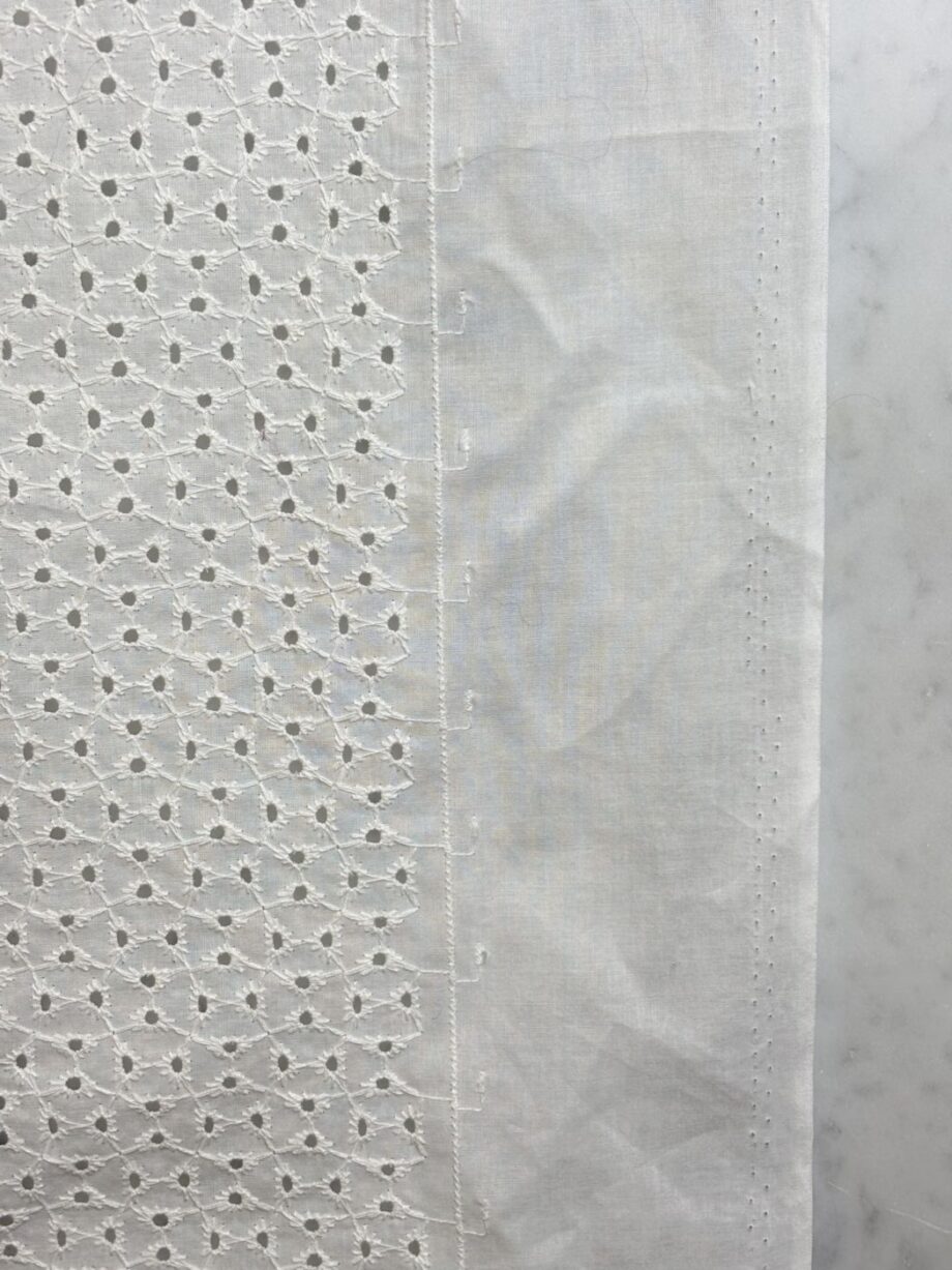 box coupon 3 mètres broderies anglaise white chelsea tissus au mètre nuances fabrics