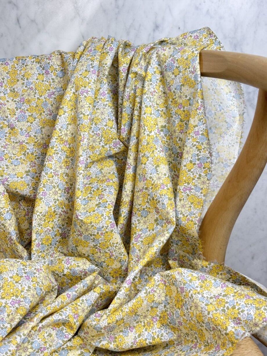 Tissu Popeline De Coton Motif Petites Fleurs Sunshine Tissus Au Mètre Nuances Fabrics 3