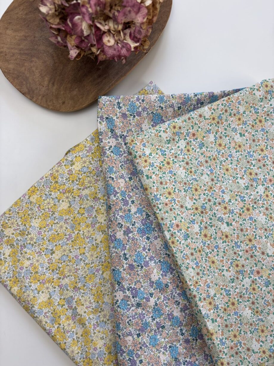 Tissu Popeline De Coton Motif Petites Fleurs Tissus Au Mètre Nuances Fabrics 2