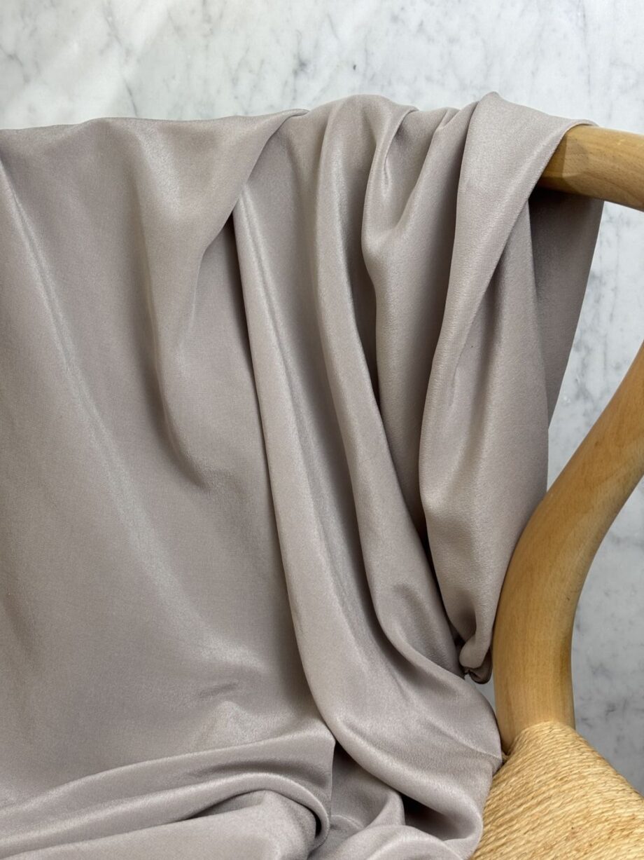 Tissu Soie Lavée Tara Grey Tissus Au Mètre Nuances Fabrics 2