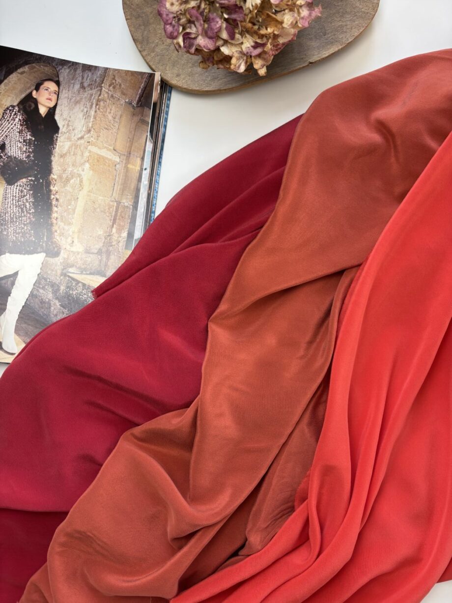Tissu Soie Lavée Tara Rouge Tissus Au Mètre Nuances Fabrics