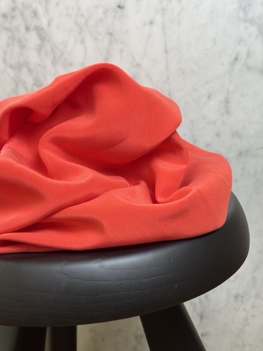 Tissu Soie Lavée Tara Rouge Vintage Tissus Au Mètre Nuances Fabrics 1