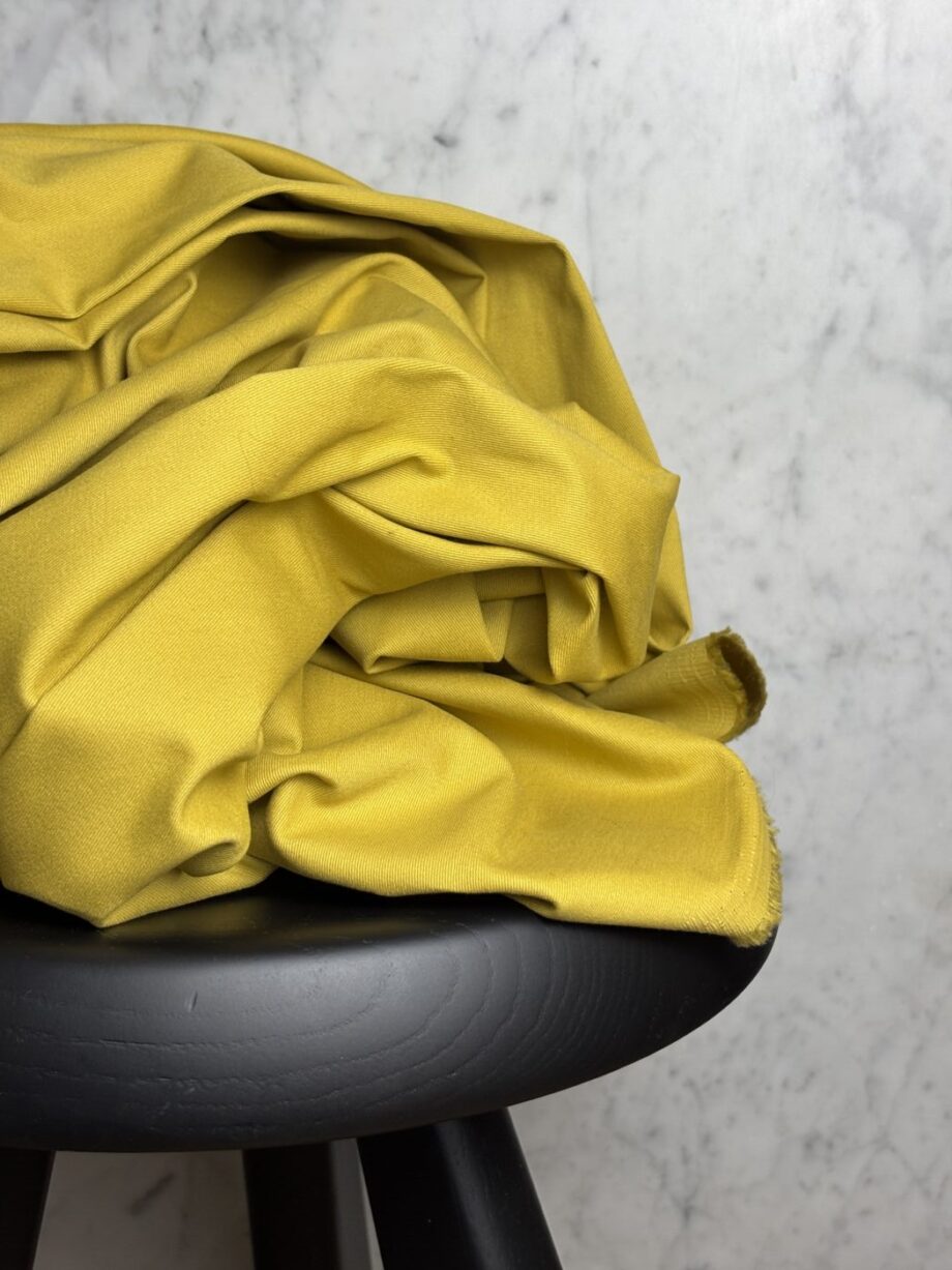 Tissu Emma Sergé Coton Spandex Moutarde Tissus Au Mètre Nuances Fabrics 1