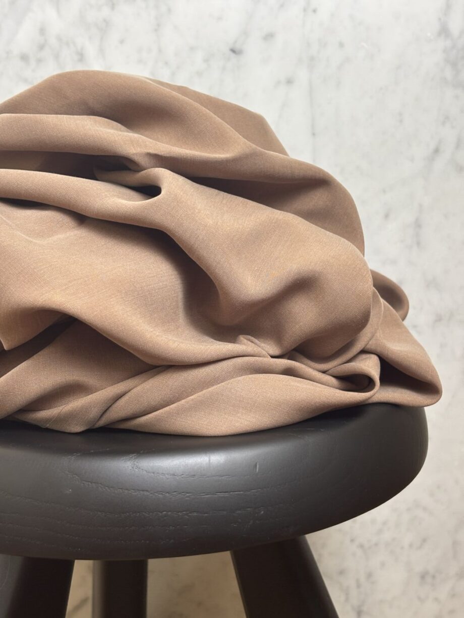 Tissu Lyocell Uni Brun Sara Tissus Au Mètre Nuances Fabrics 1