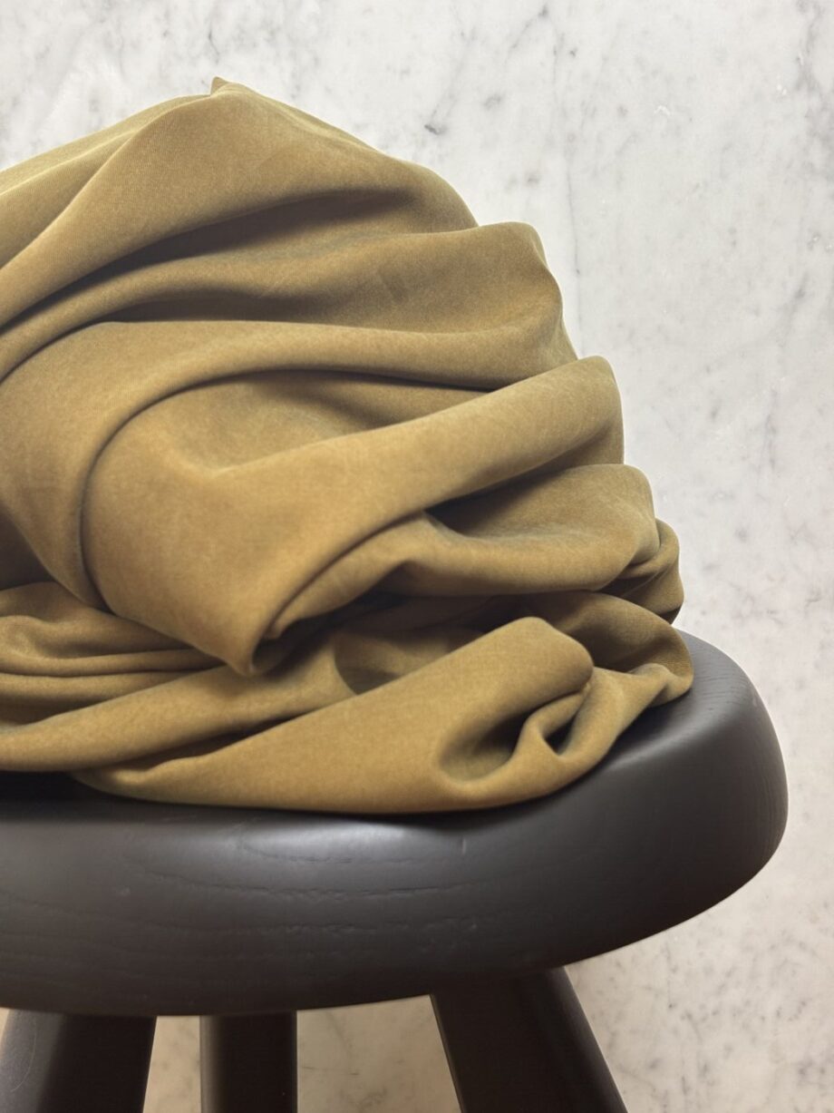 Tissu Lyocell Uni Vert Bronze Sara Tissus Au Mètre Nuances Fabrics 1