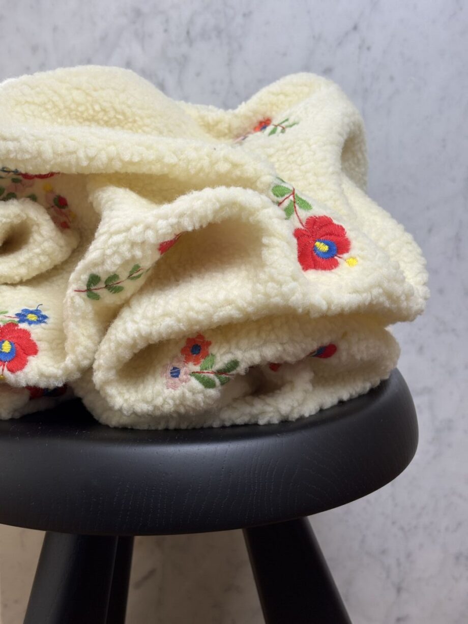 Tissu Sherpa Effet Mouton Gardenia Tissus Au Mètre Nuances Fabrics 1