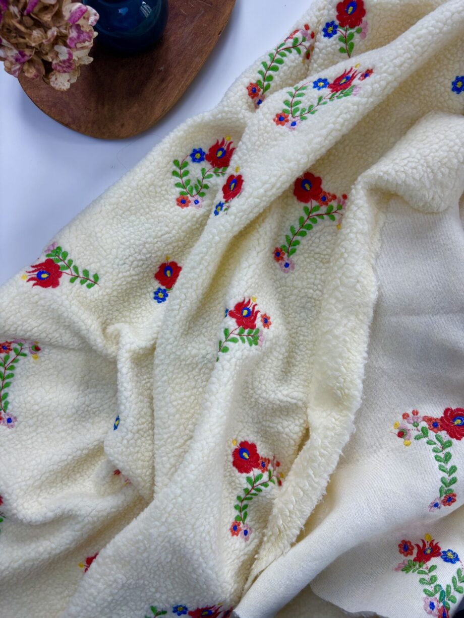 Tissu Sherpa Effet Mouton Gardenia Tissus Au Mètre Nuances Fabrics 6