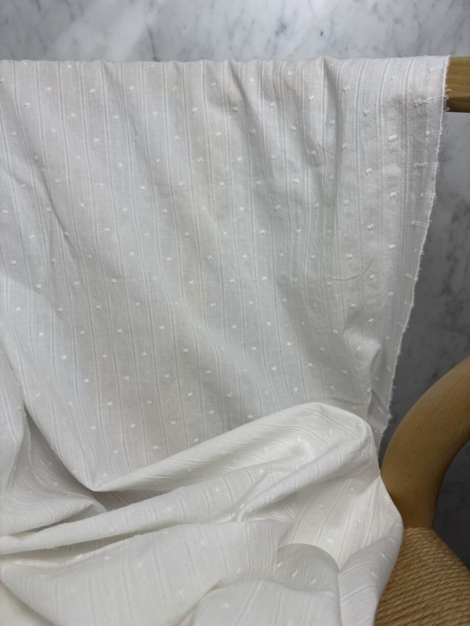 Box Coupon 2 Mètres Coton Plumetis Écru Tissus Au Mètre Nuances Fabrics 2