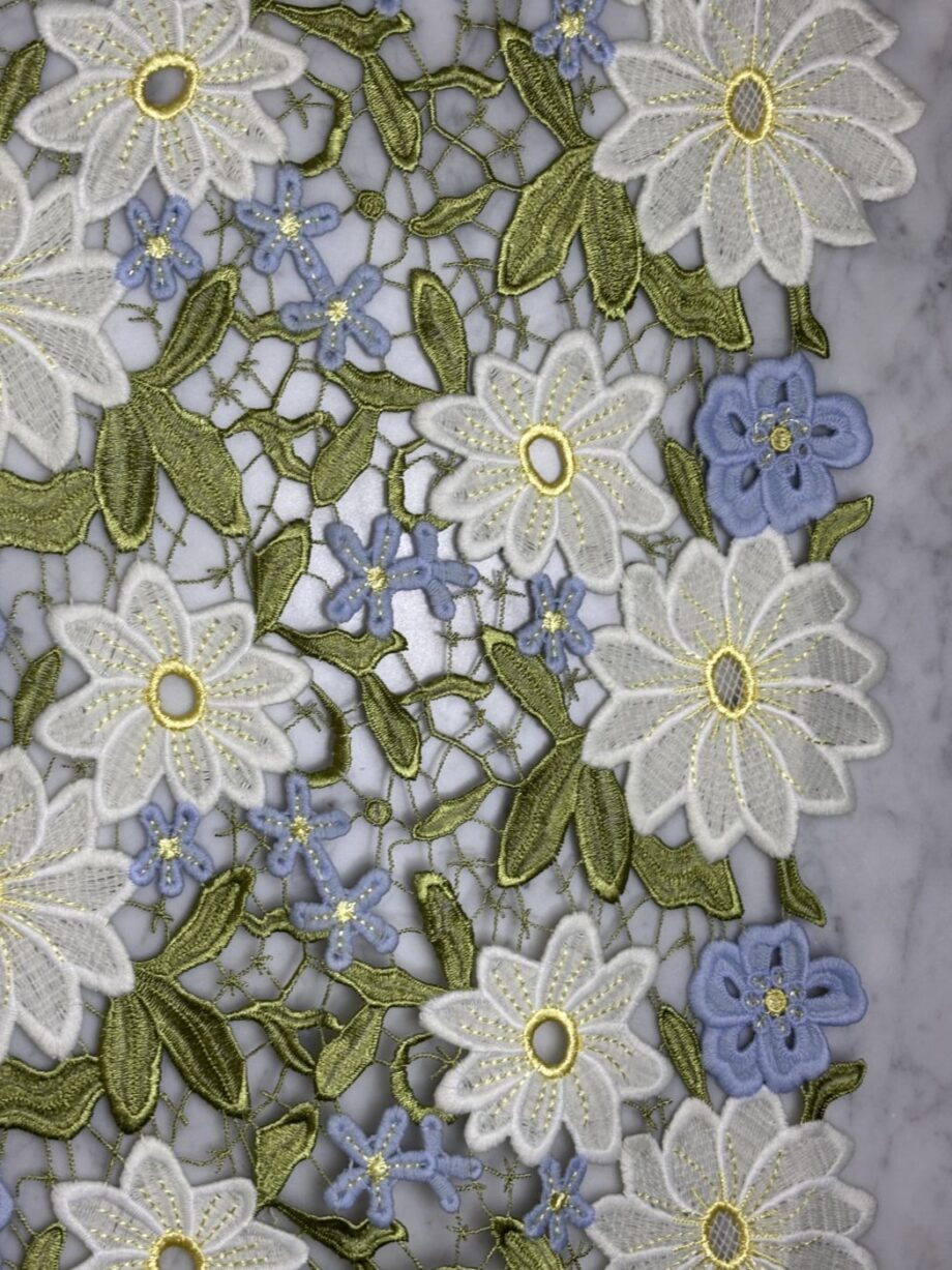 Issu Dentelle Guipure Verte Alessandra Tissus Au Mètre Nuances Fabrics 2