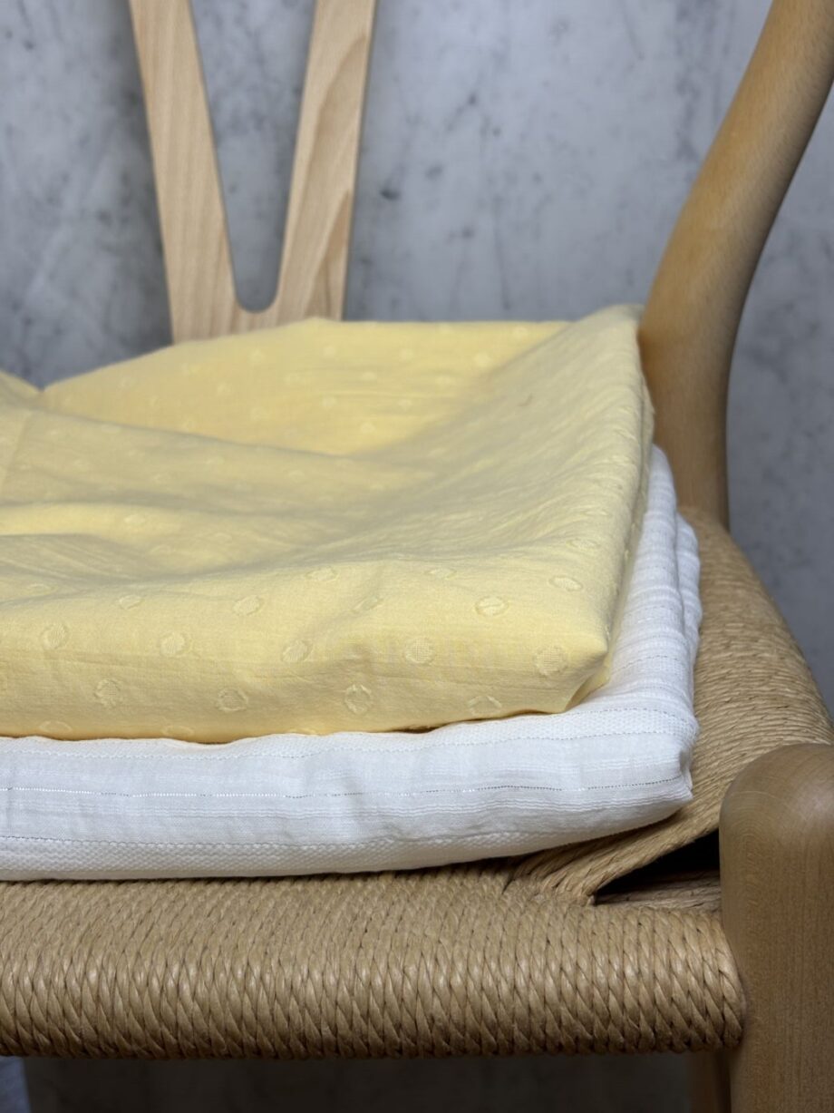 Tissu Dotty Coton À Pois Jaune Pastel Tissus Au Mètres Nuances Fabrics 3