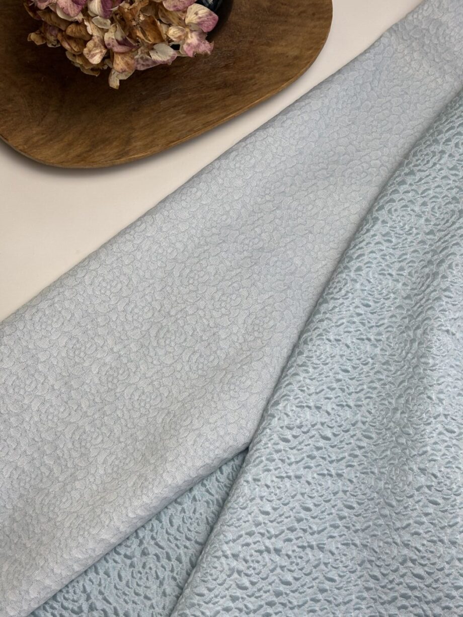 Tissu Elena Jacquard Bleu Ciel Tissus Au Mètre Nuances Fabrics 4