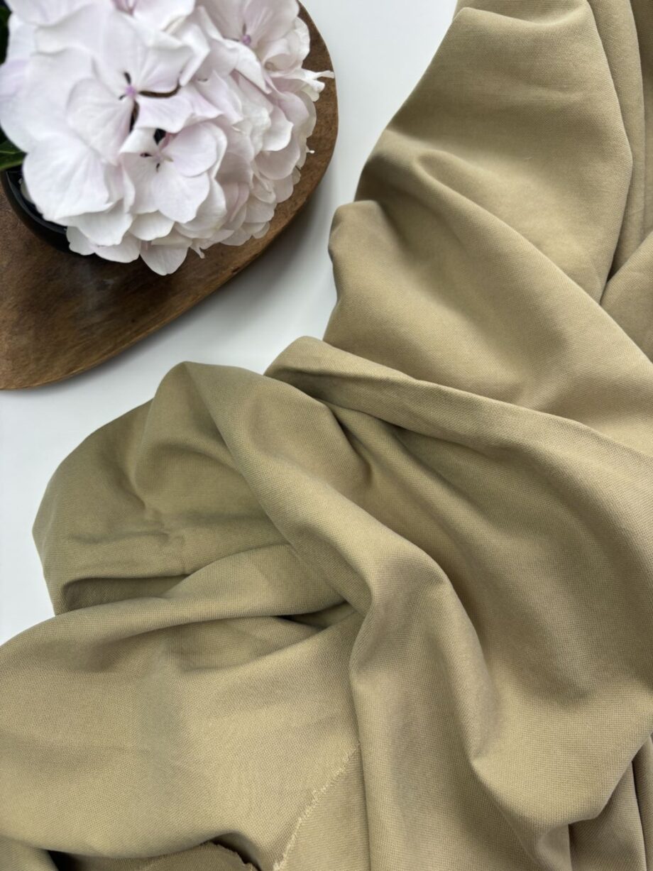Tissu Gabardine Coton Lyocell Uni Camel Betty Tissus Au Mètre Nuances Fabrics 3