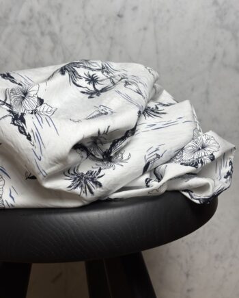 Tissu Hawaï Imprimé Viscose Et Coton Fond Blanc Tissus Au Mètre Nuances Fabrics 2