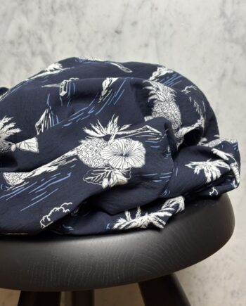 Tissu Hawaï Imprimé Viscose Et Coton Fond Marine Noir Tissus Au Mètre Nuances Fabrics 1