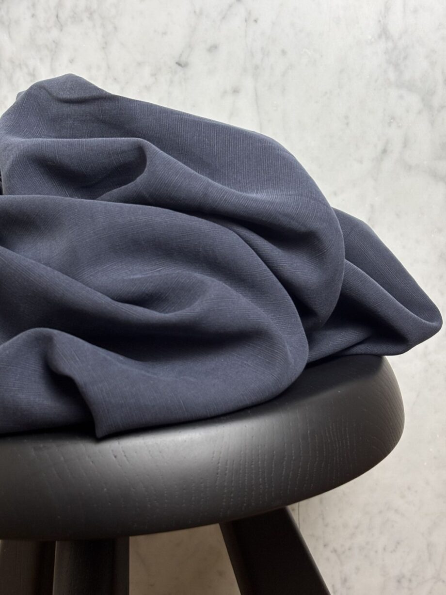Tissu Lily Lyocell Lin Uni Bleu Marine Tissus Au Mètre Nuances Fabrics 1