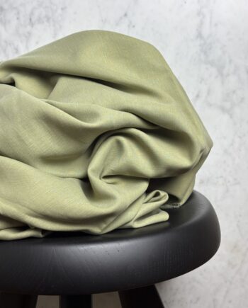 Tissu Lily Lyocell Lin Uni Vert Amande Tissus Au Mètre Nuances Fabrics 1