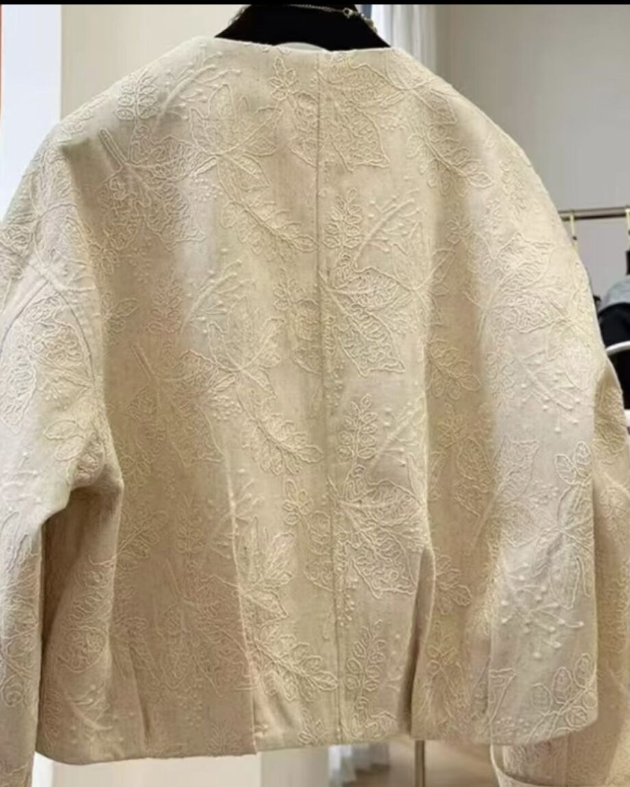 Tissu Lin Beige Brodé Ton Sur Ton Georgia Tissus Au Mètre Nuances Fabrics 4