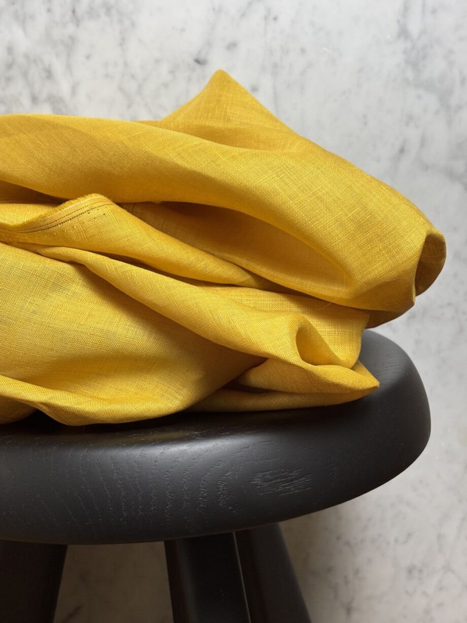 Tissu Linena Lin Uni Moutarde Tissus Au Mètre Nuances Fabrics 1