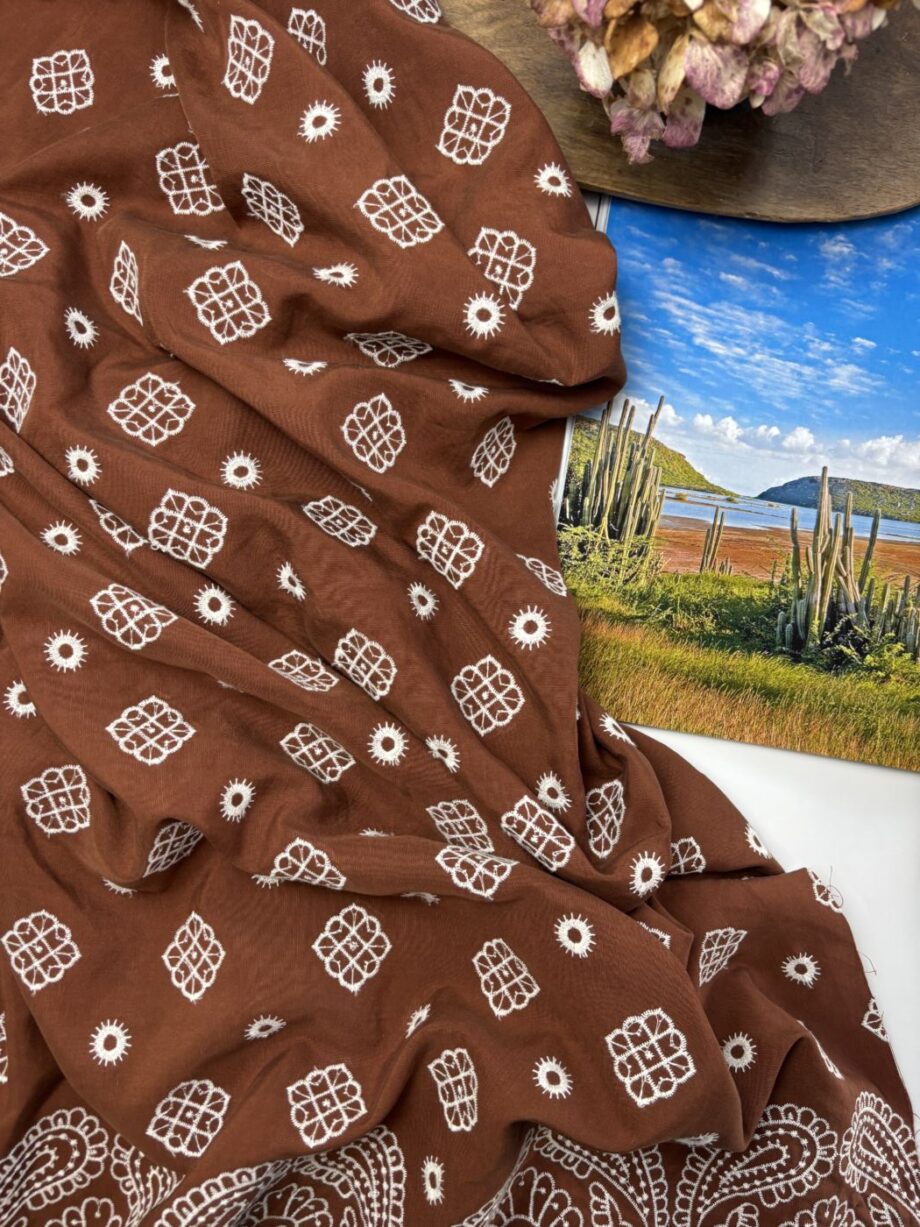 Tissu Lyocell Et Lin Marron Brosé Cara Tissus Au Mètres Nuances Fabrics 4