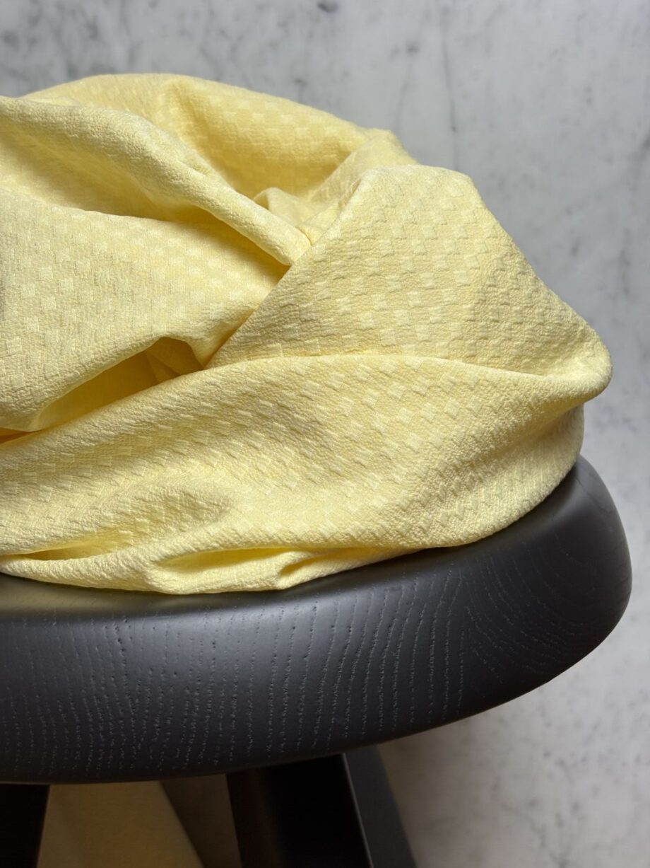 Tissu Mimosa Polyester Crépon Uni Jaune Tissus Au Mètre Nuances Fabrics 1