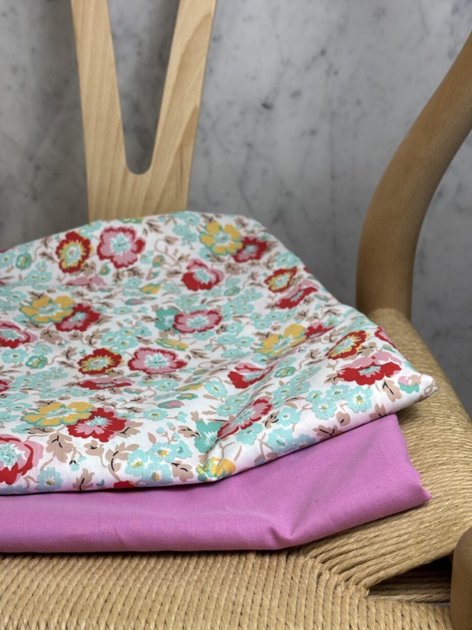Tissu Popeline De Coton Imprimé Floral Flavia Rose Tissus Au Mètre Nuances Fabrics 4