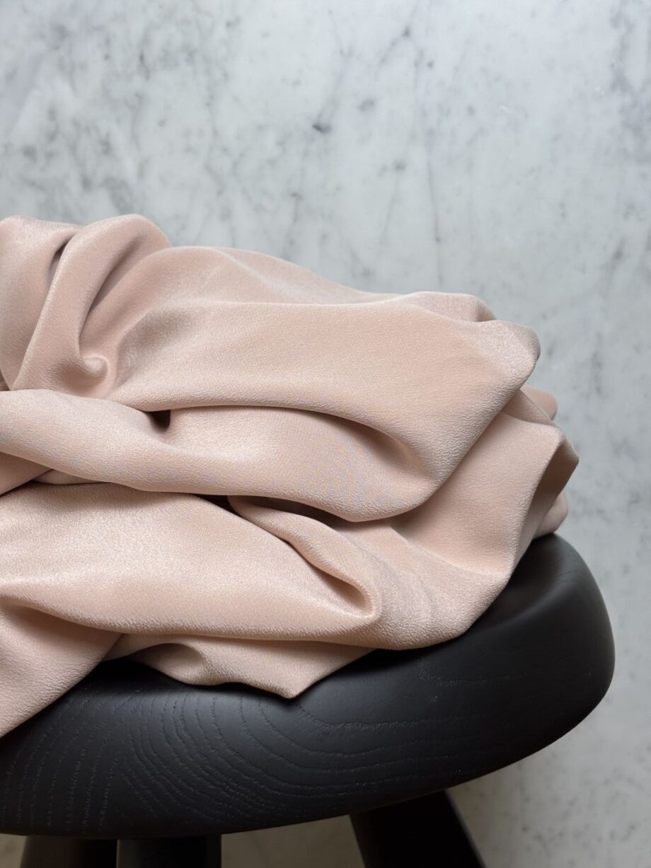 Tissu Soie Lavée Tara Rose Pâle Tissus Au Mètre Nuances Fabrics 1